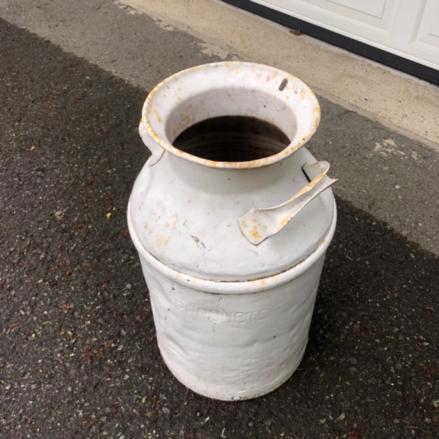 Vintage/antique white milk can. image indicator(4)