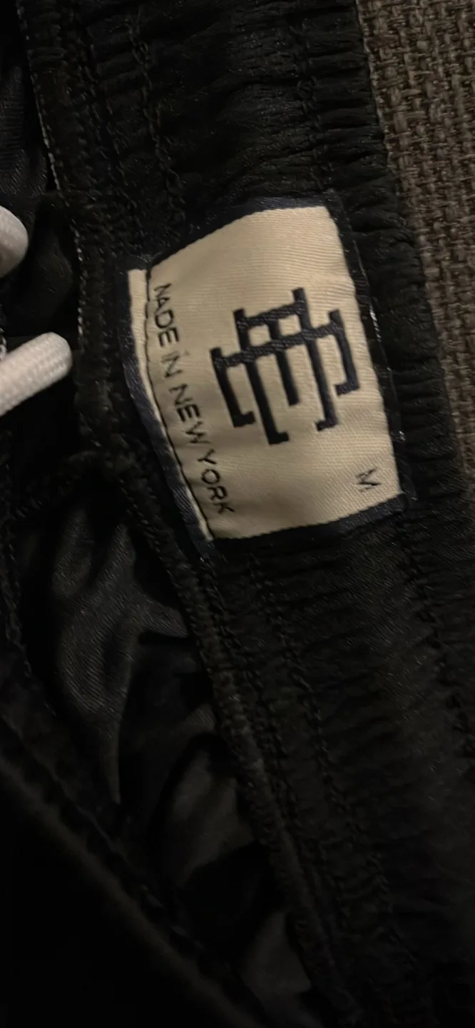 EE shorts thumbnail