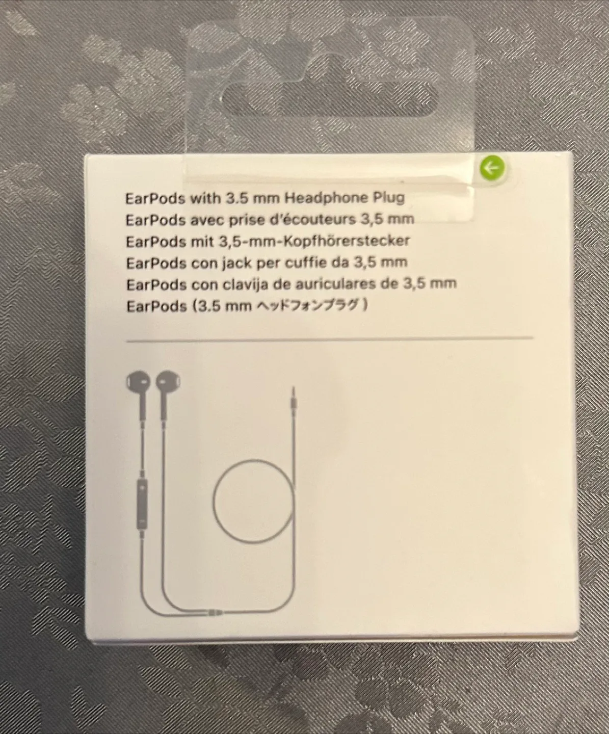 New Apple EarPods (Plug) image indicator(3)
