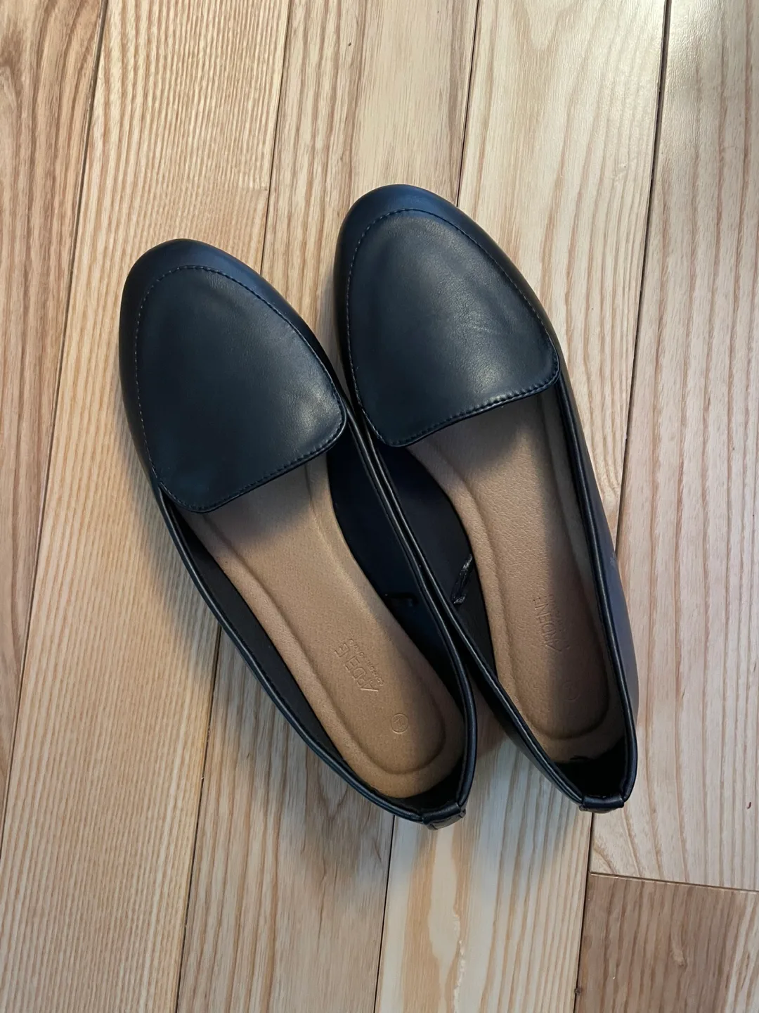 Black Women's Loafers - Size 7 thumbnail