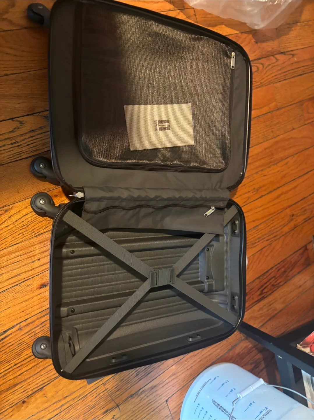 Samsonite Omni PC Spinner Carry-on Suitcase image indicator(5)