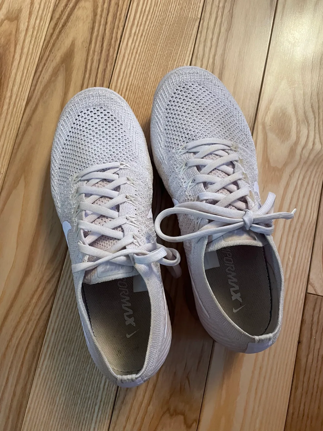 Women's Nike Air VaporMax Running Shoes thumbnail