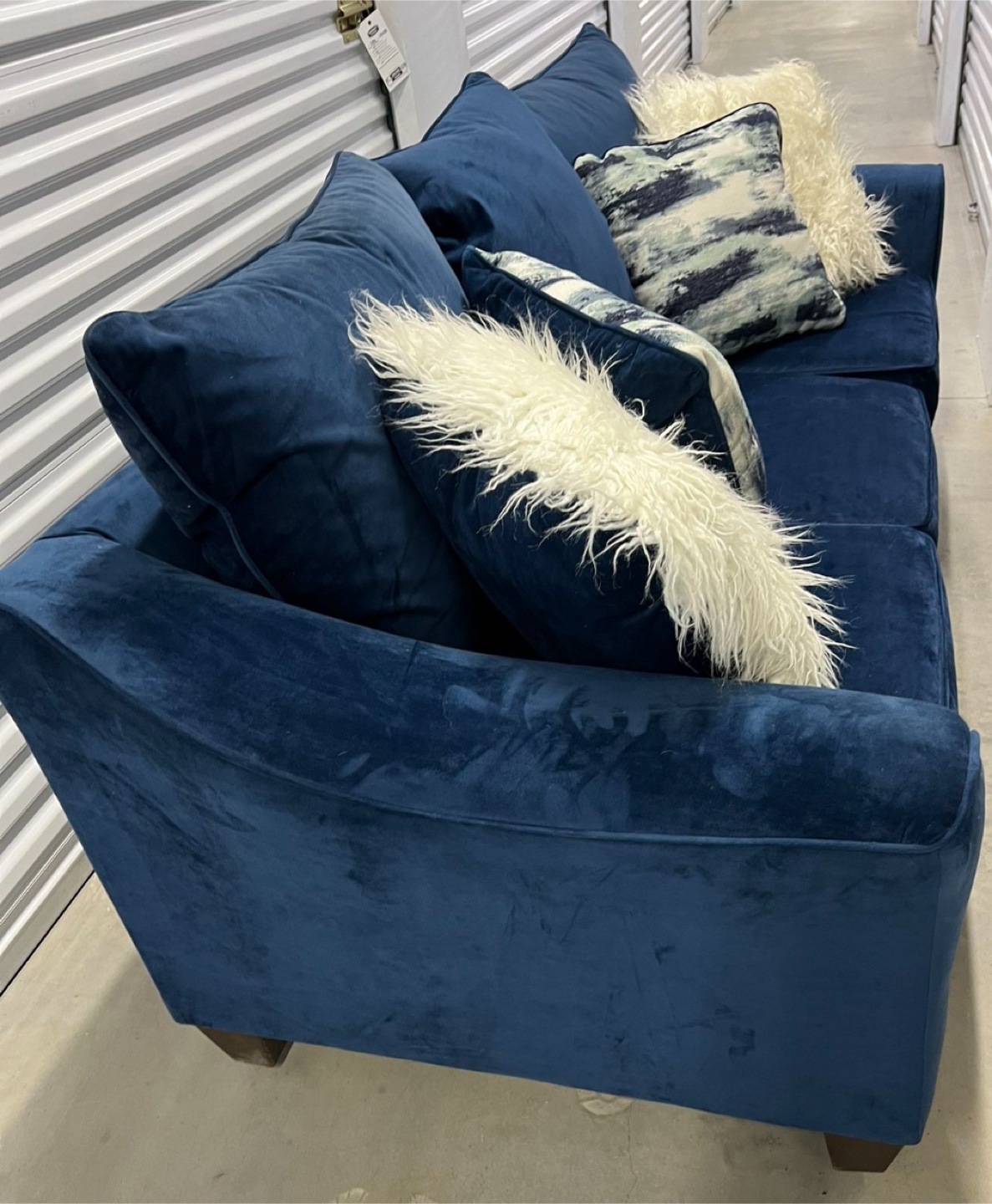 NAVY VELOUR 3 PERSON SOFA - photo 5