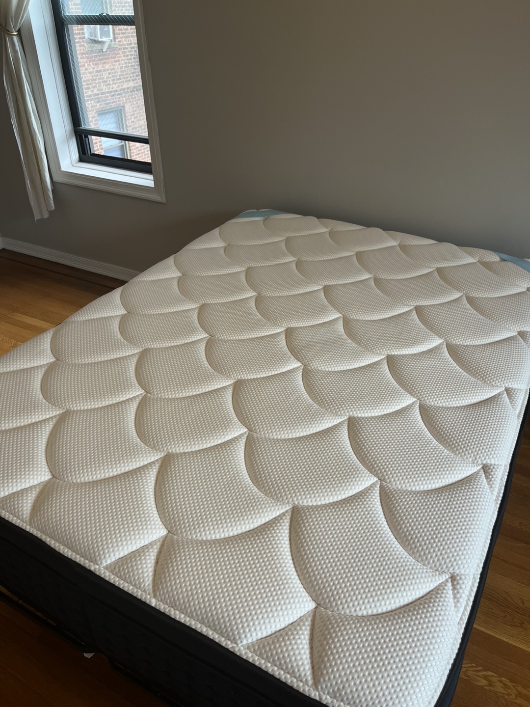 DreamCloud Queen Mattress - photo 2