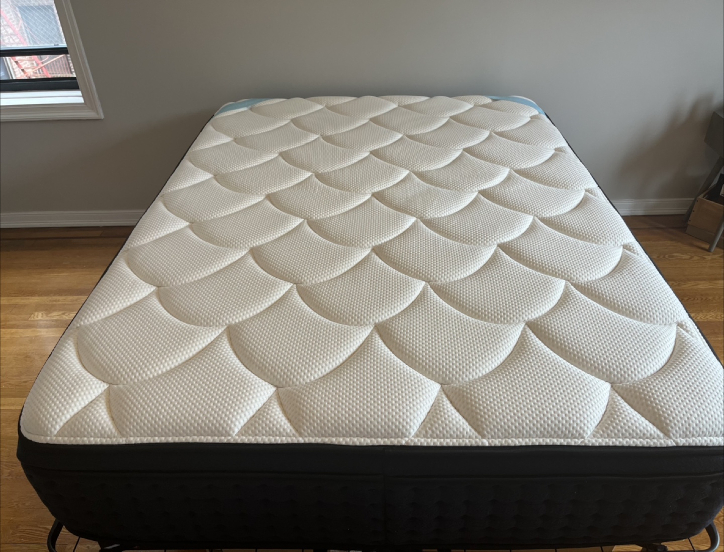 DreamCloud Queen Mattress - photo 4