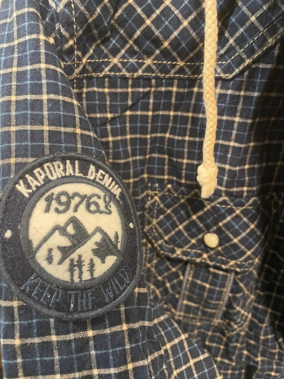 Kaporal Men's Hooded Flannel Shirt, Size XL image indicator(3)