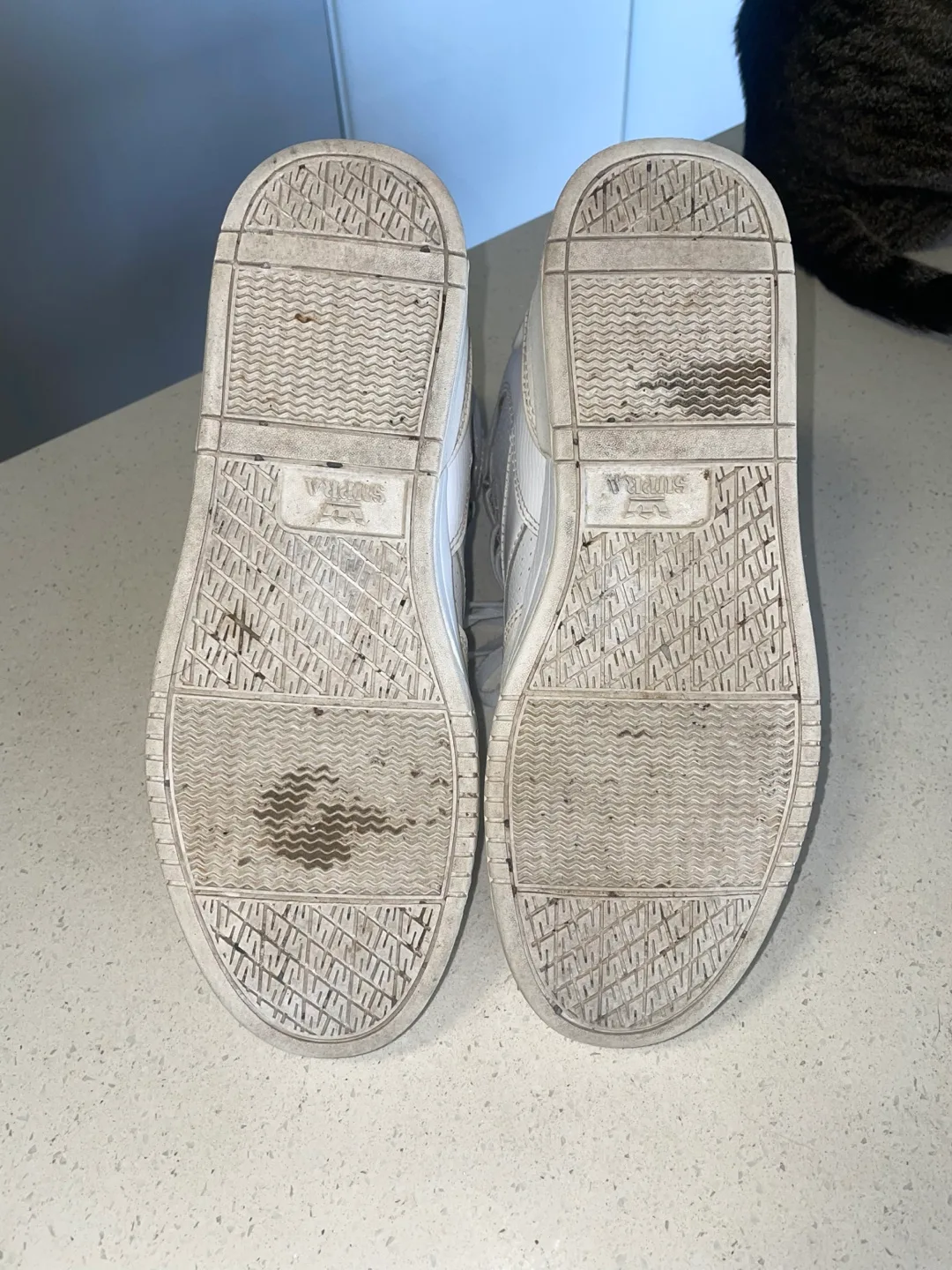 Supra Vaider High Top Sneakers - Men's 10.5 image indicator(4)