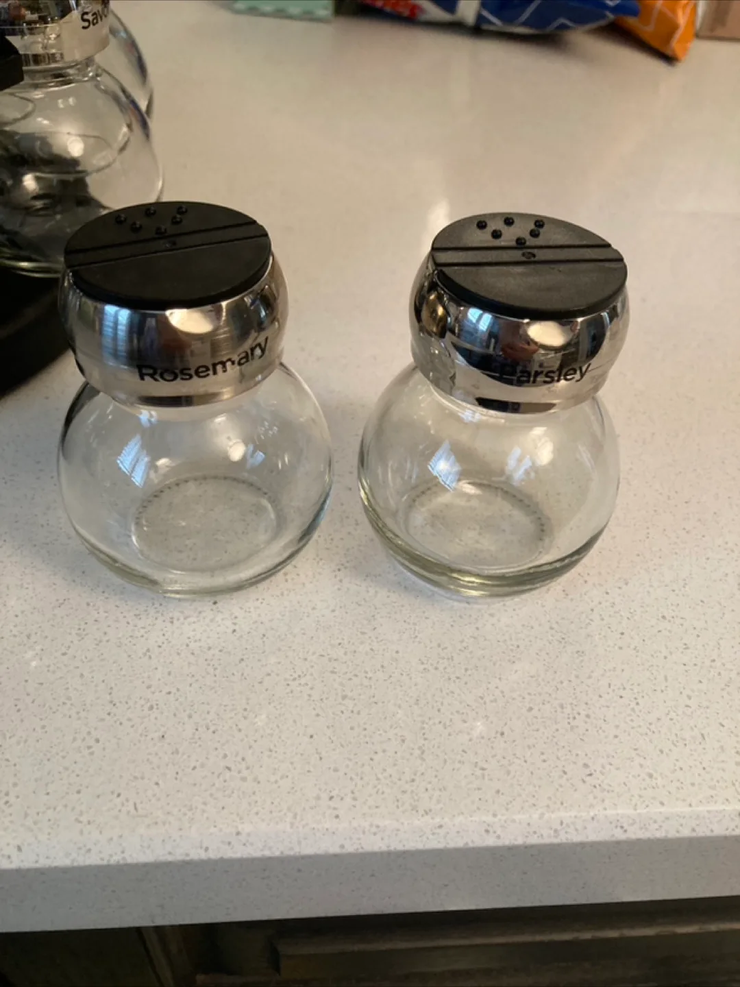 Rotating Spice Rack with 16 Glass Jars thumbnail