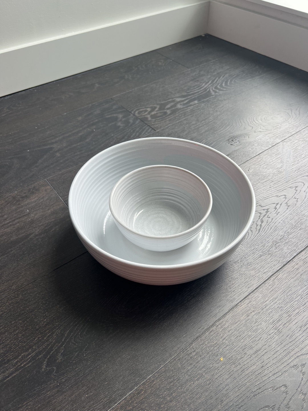 Pottery Barn ‘Quinn’ Dinnerware Set - photo 3