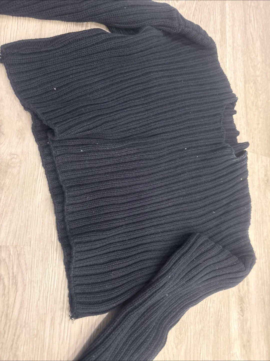 Black Ribbed Knit Crop Sweater