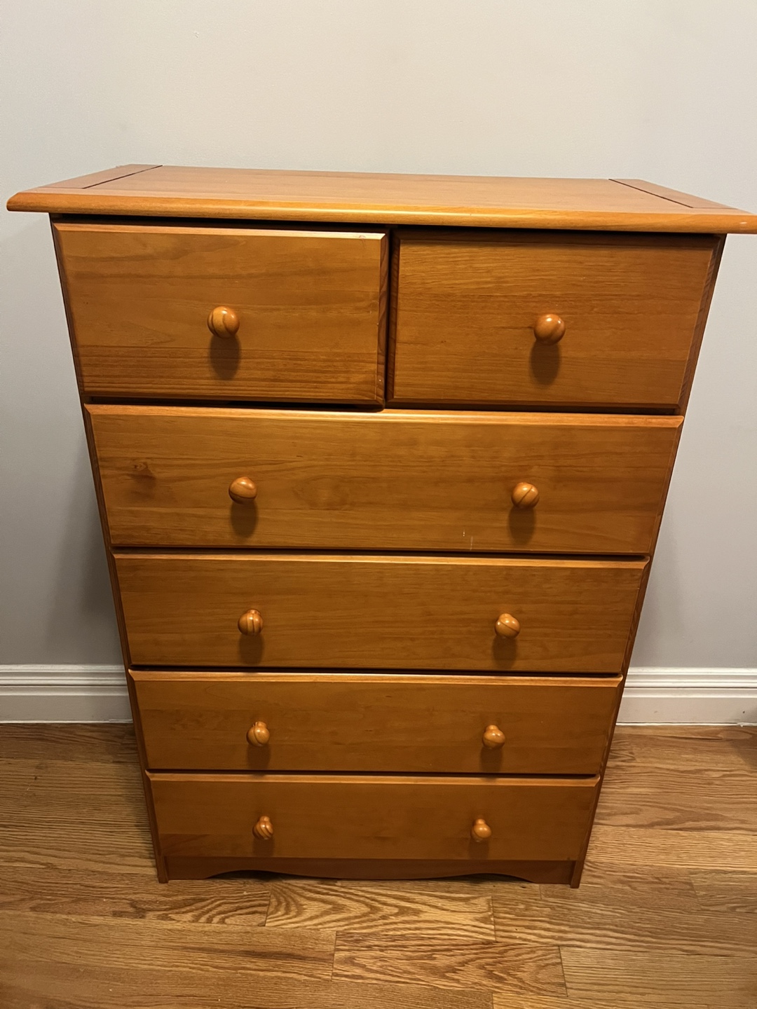 Dresser (6 Drawers)