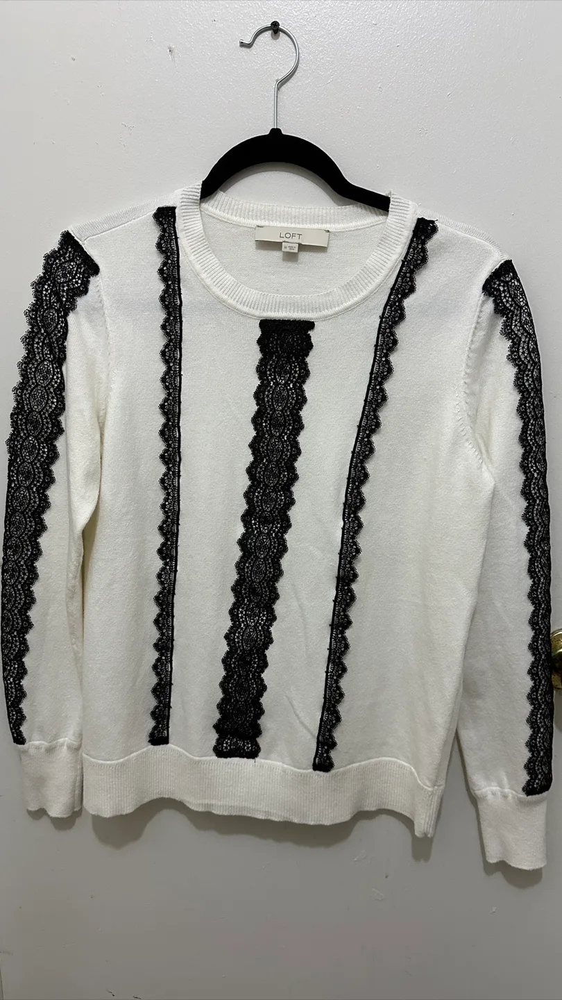 LOFT Cream Lace Detail Sweater - Size Medium image indicator(2)
