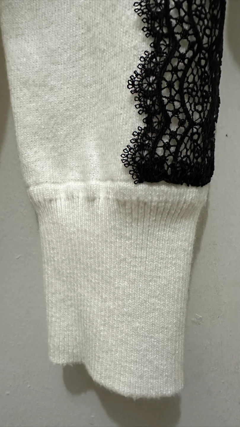 LOFT Cream Lace Detail Sweater - Size Medium image indicator(4)