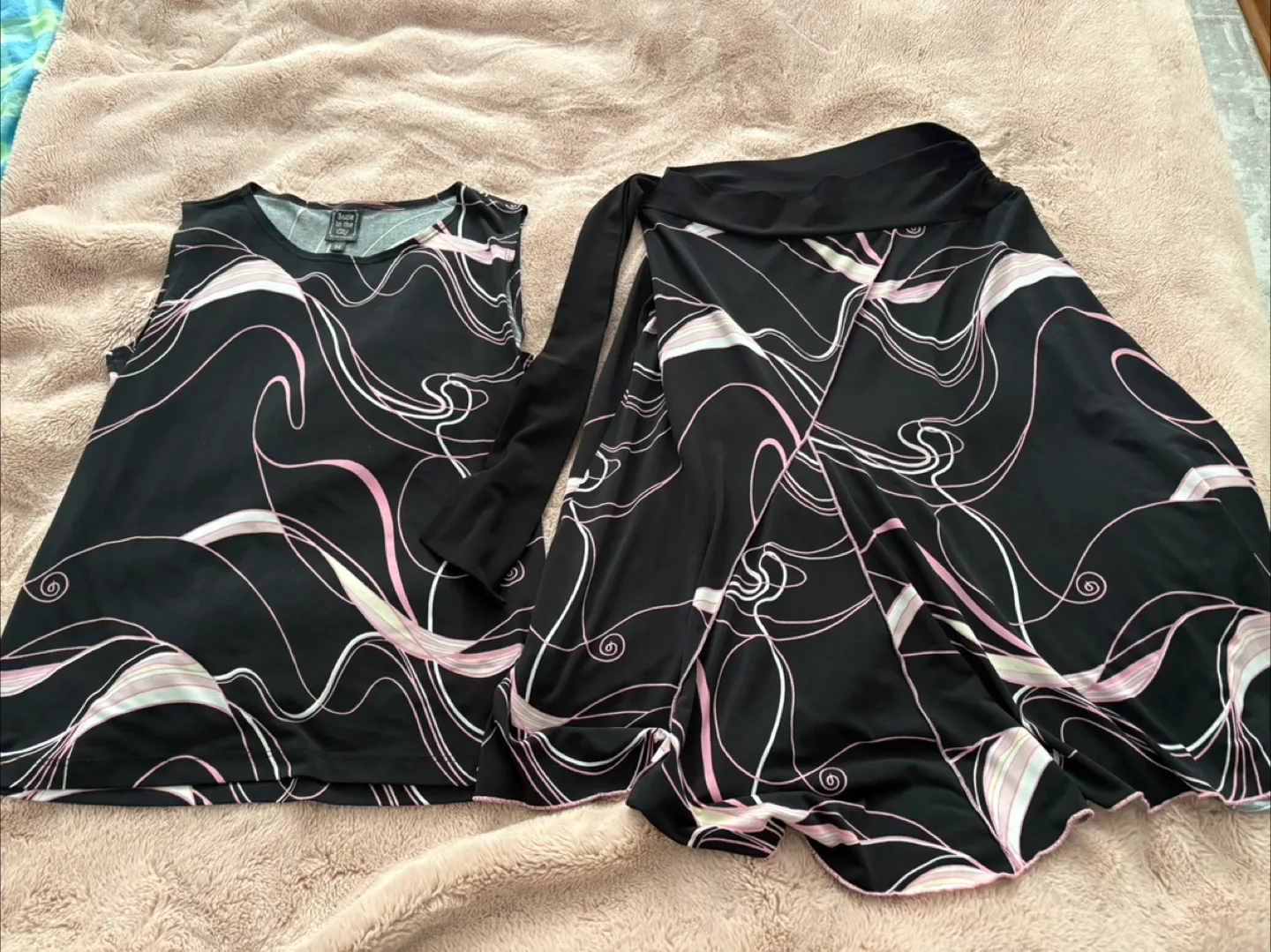 Top & skirt set (Never worn) (Medium) (together for $5) thumbnail