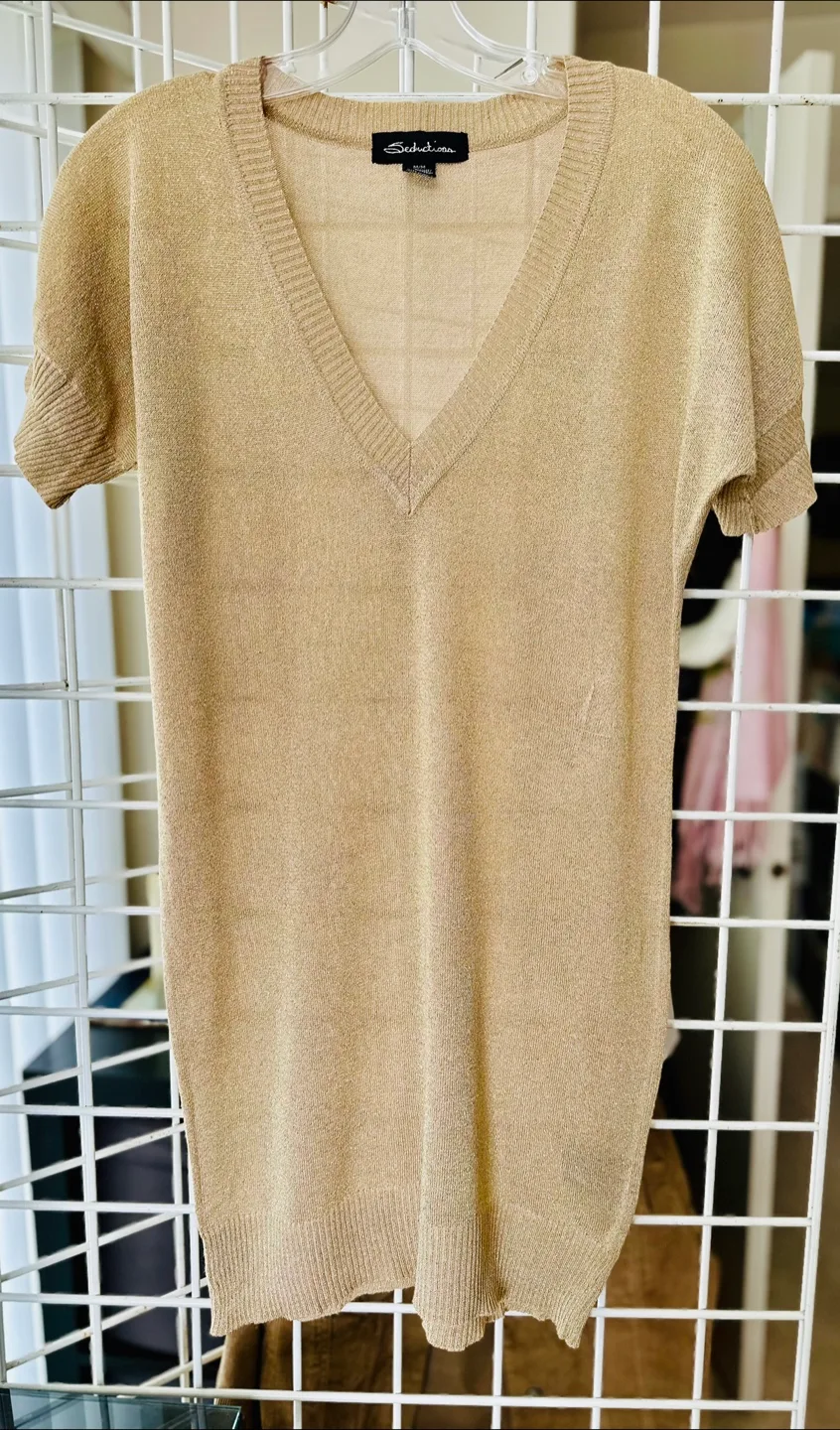 Seductions Women's Metallic Gold V-Neck Knit Top - Size M/M thumbnail