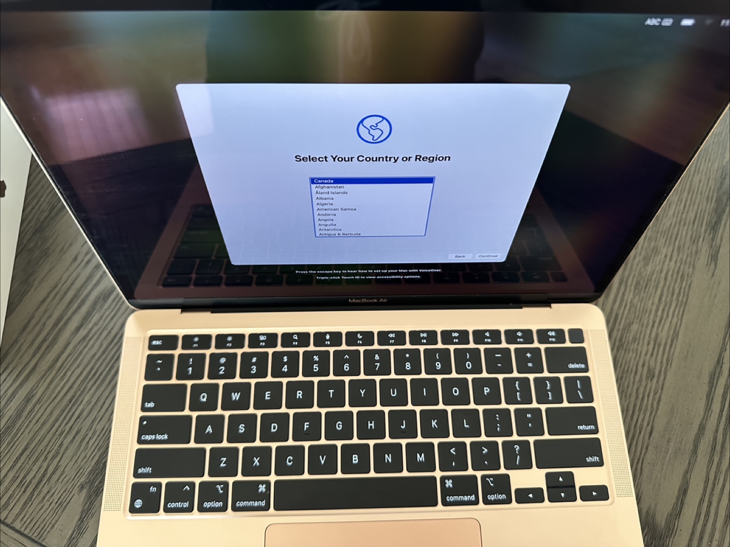 MacBook Air 2020 M1 Chip 13-inch - Rose Gold - photo 4