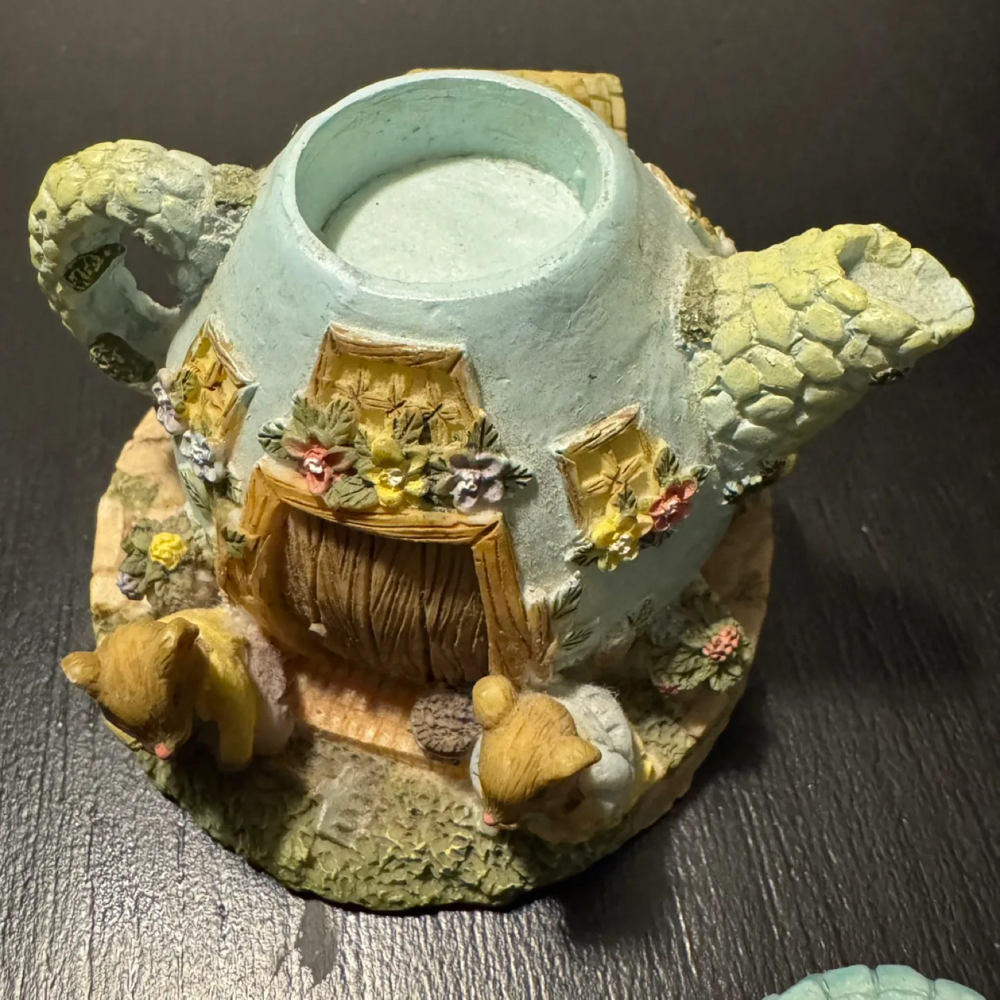 Cottagecore Mouse Teapot Cottage Figurine image indicator(5)