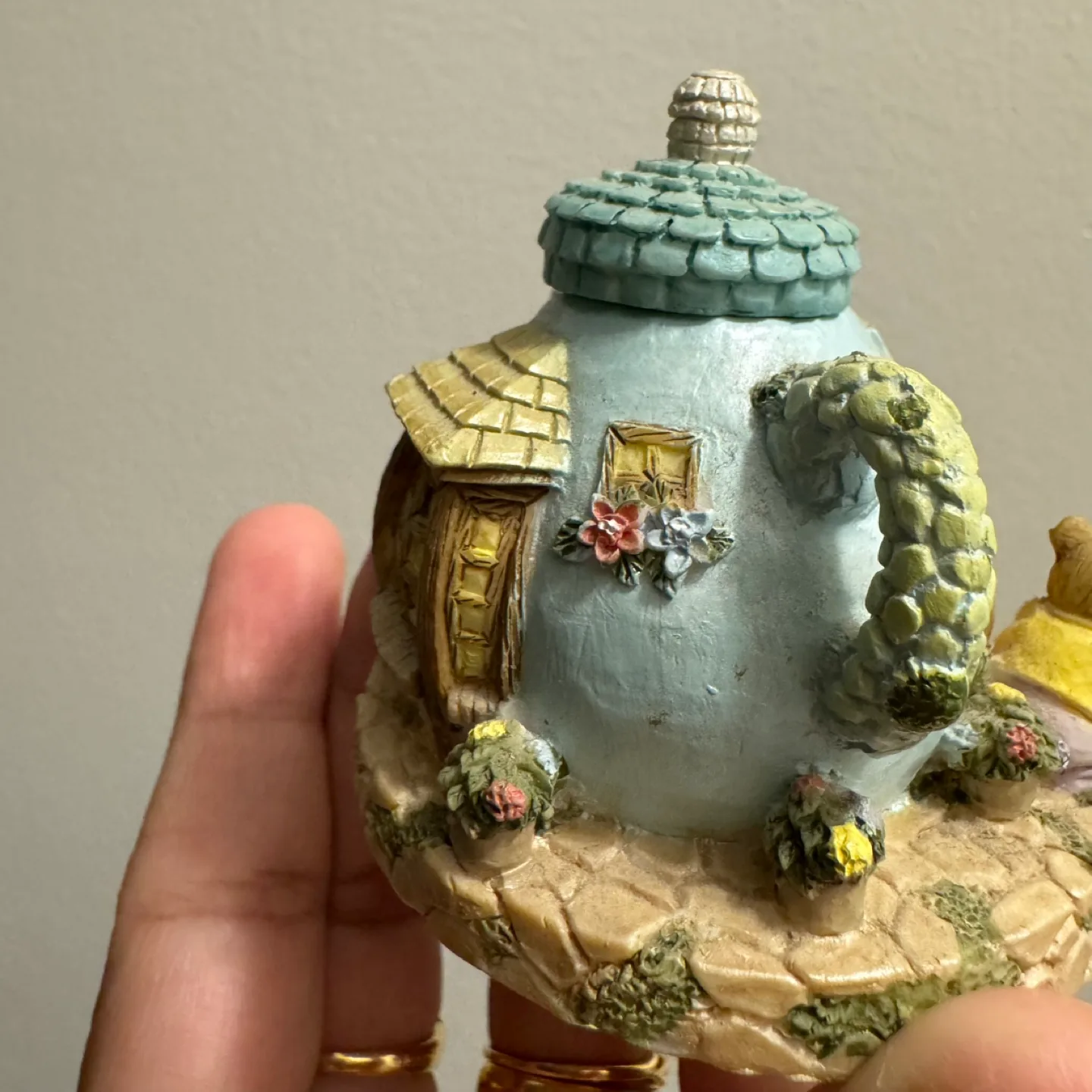 Cottagecore Mouse Teapot Cottage Figurine image indicator(8)