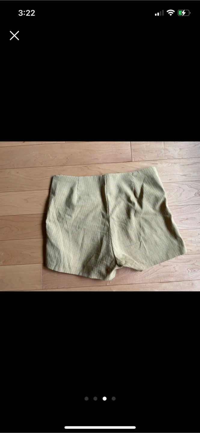 Pale Yellow Striped Shorts image indicator(3)