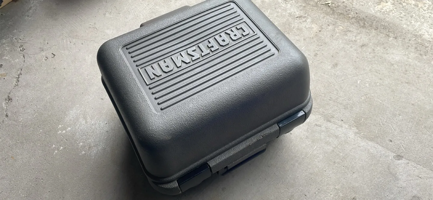 Craftsman Router with Case image indicator(2)