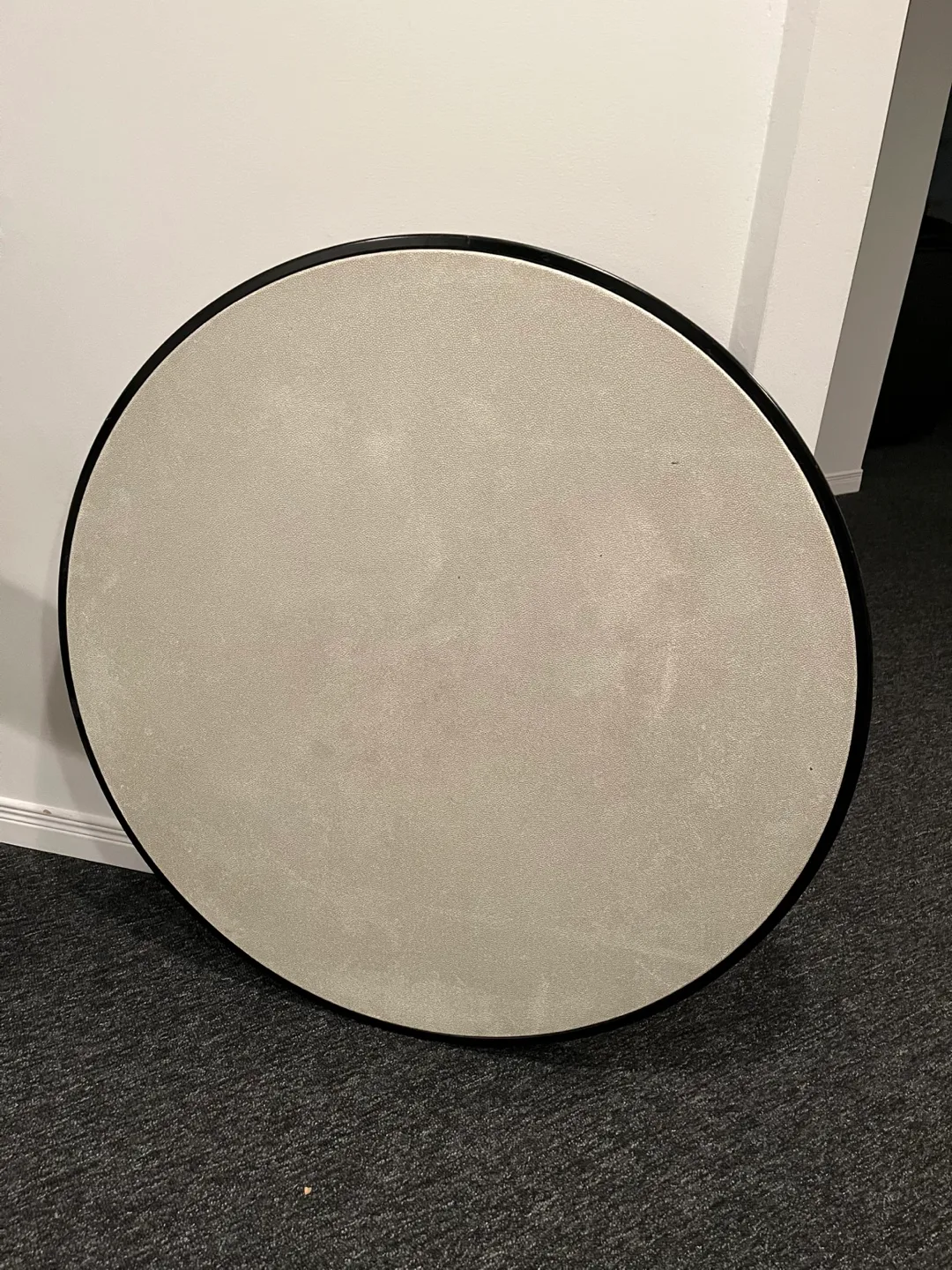 Table 36 inches round folding legs thumbnail