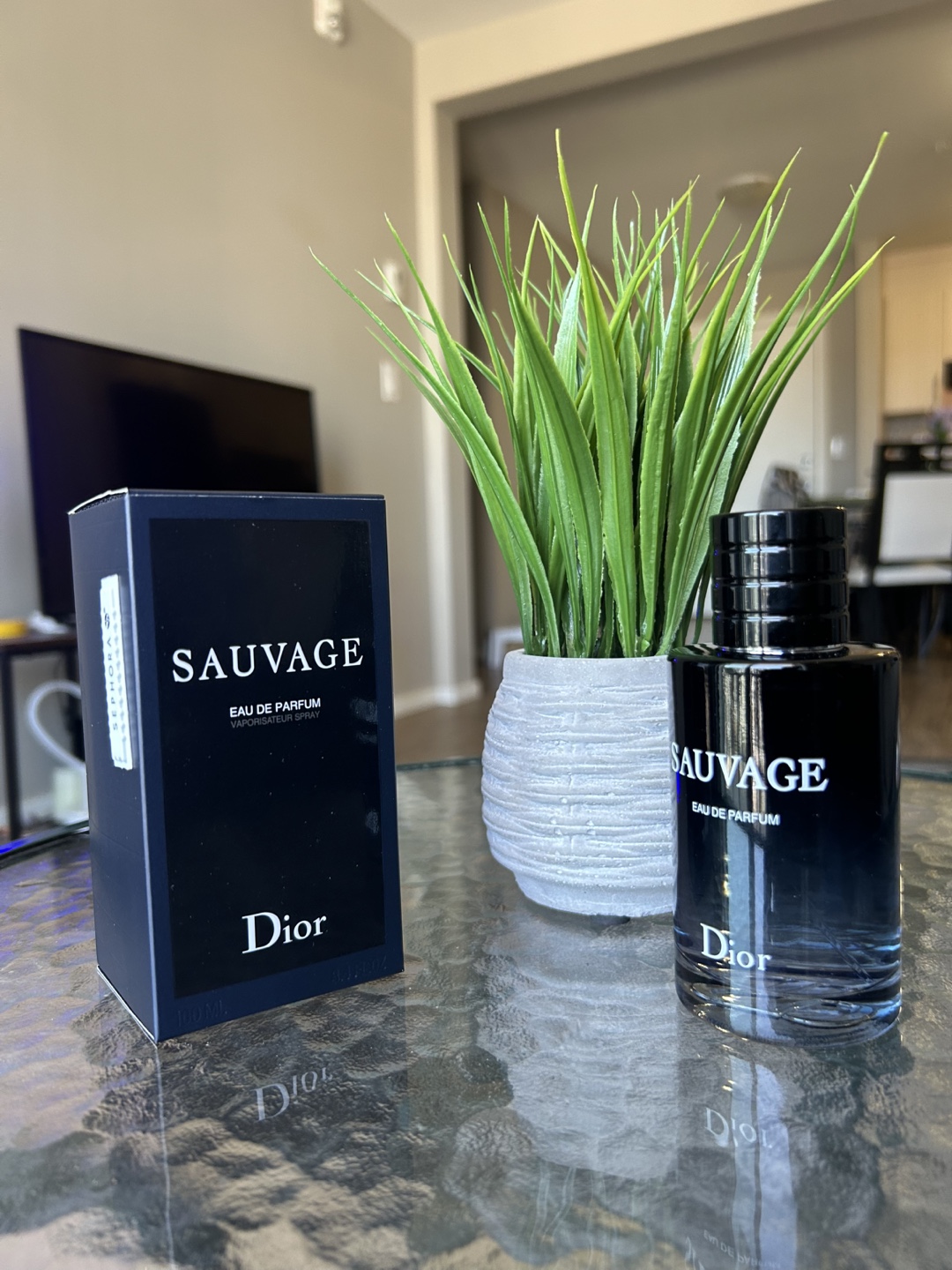 Dior Sauvage Eau De Parfum