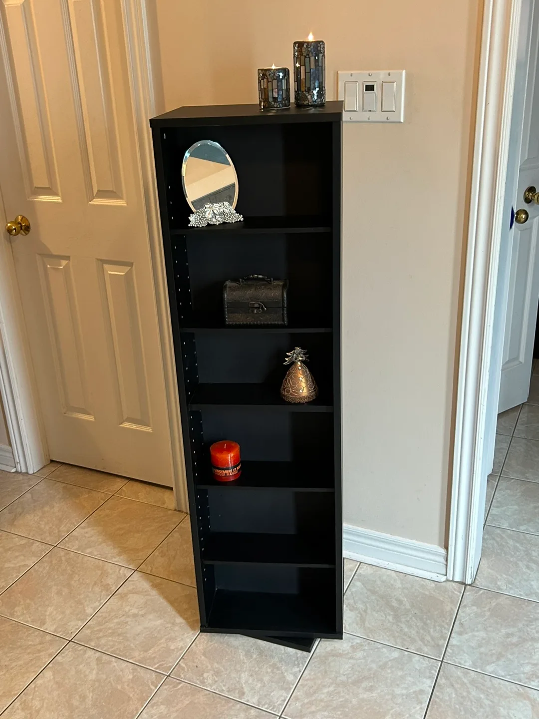 Black Bookcase with Six Shelves on both sides ( turntewable) image indicator(2)