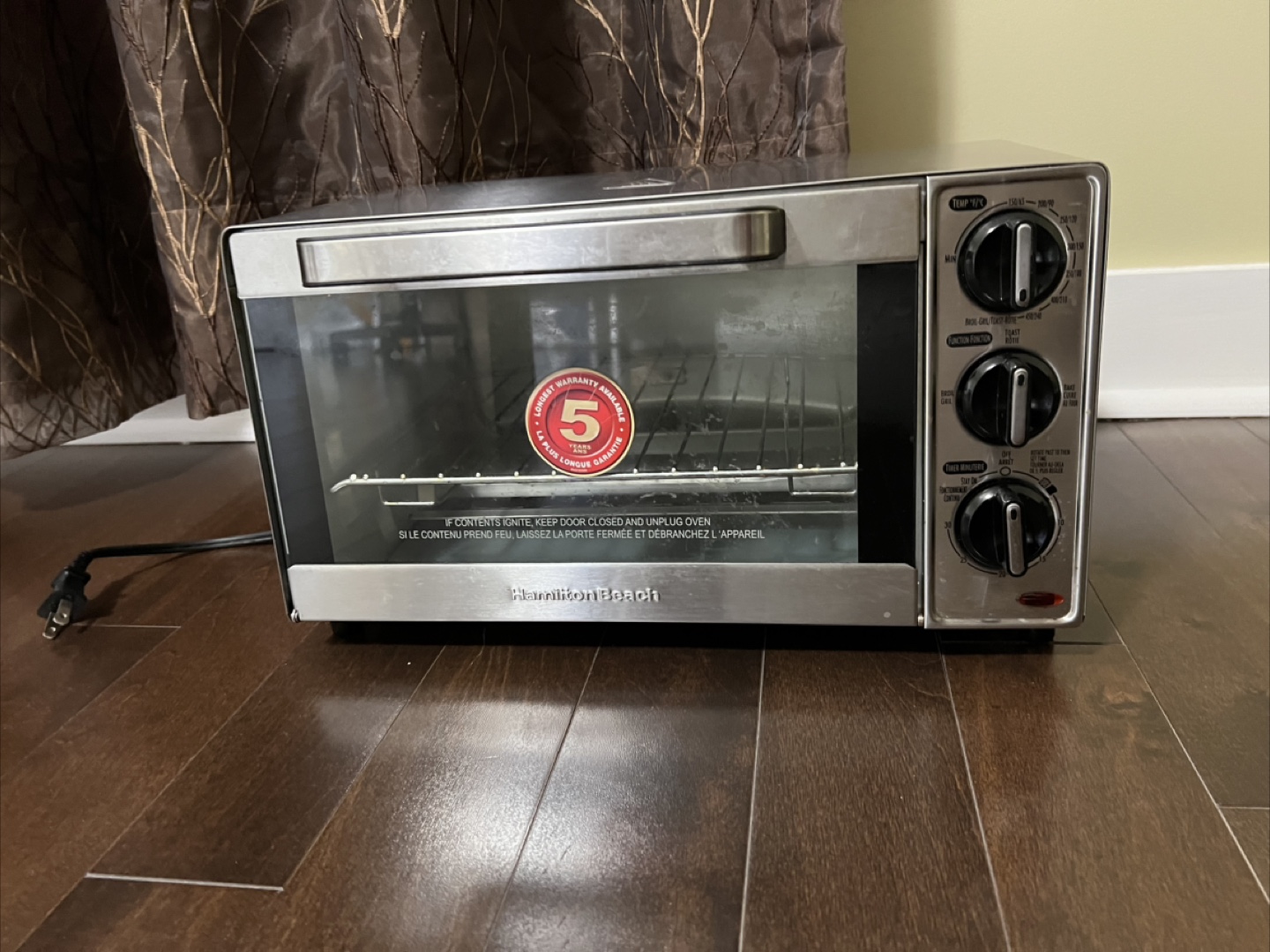 Hamilton Beach Countertop Oven - photo 2
