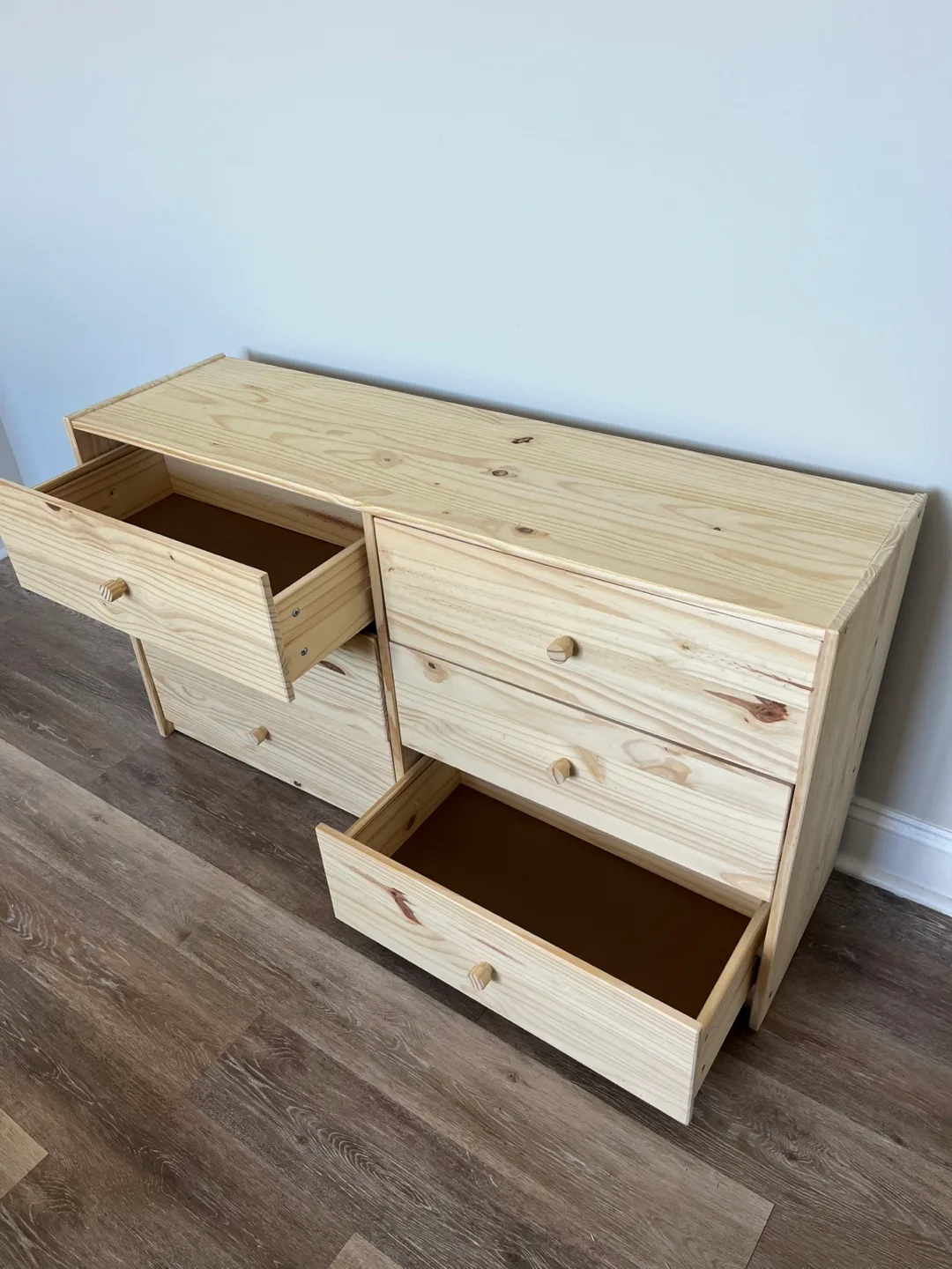IKEA Rast 6-Drawer Dresser image indicator(3)