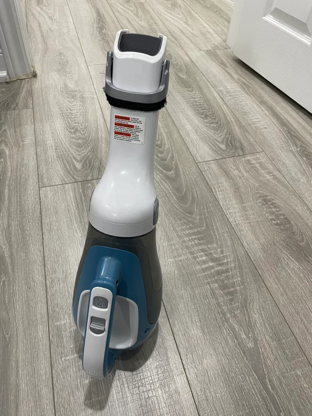 Black+Decker 16V Cordless Handheld Vacuum image indicator(3)