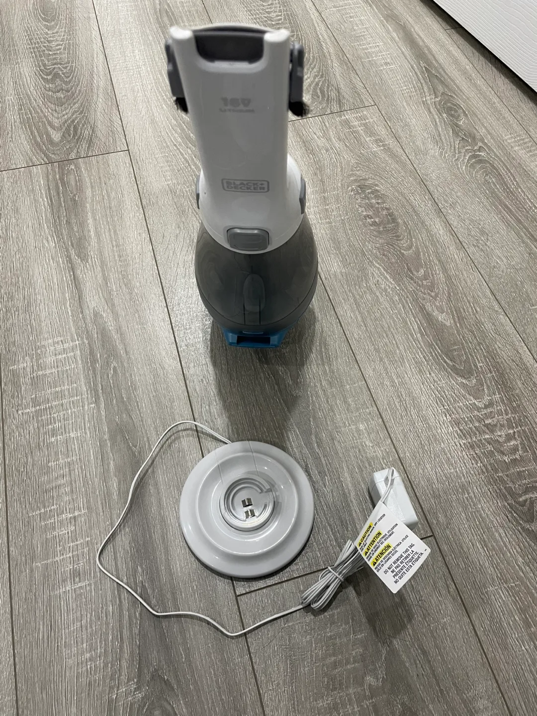 Black+Decker 16V Cordless Handheld Vacuum image indicator(5)