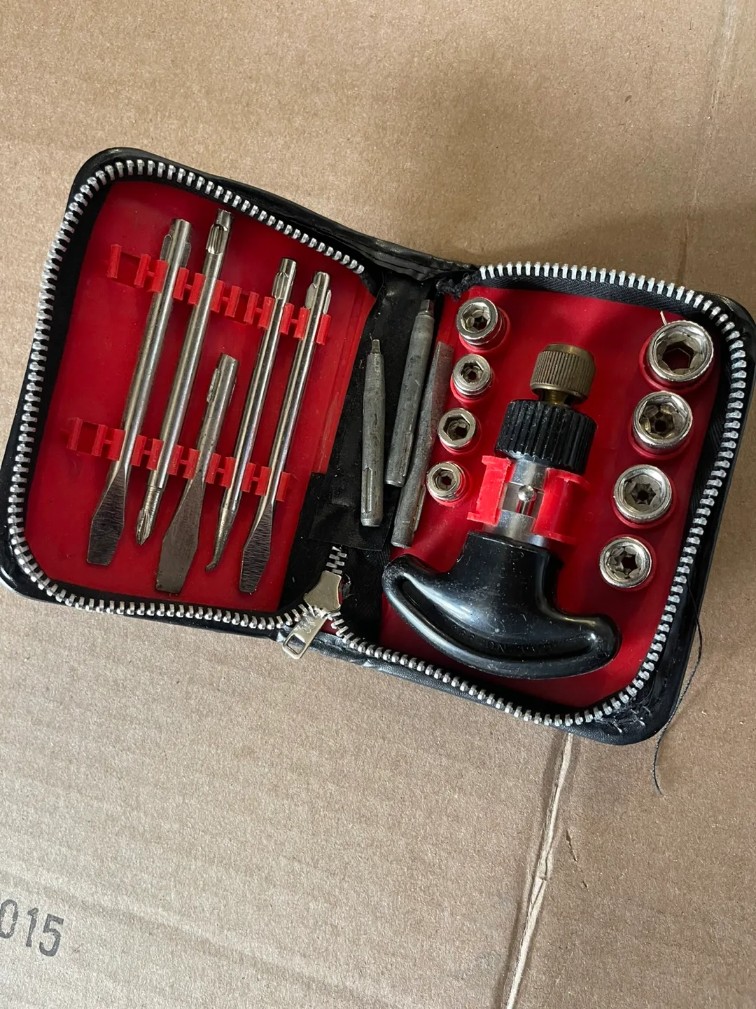 Vintage Precision Screwdriver Set with Case thumbnail