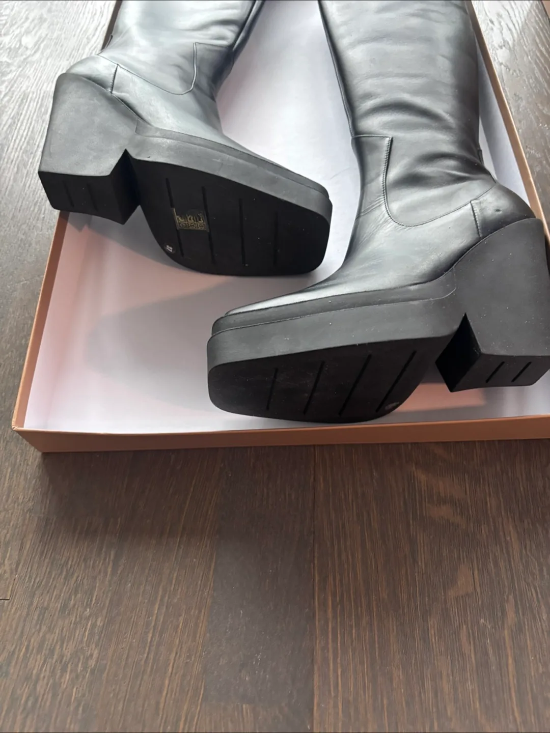 Gia Borghini Knee-High Leather Boots image indicator(6)