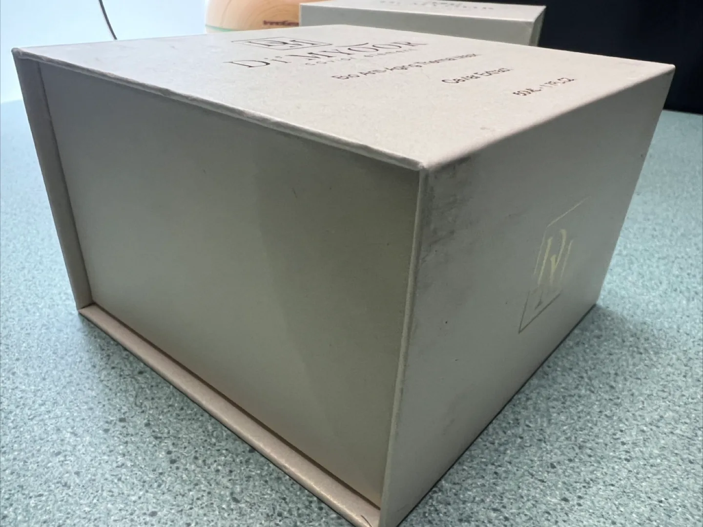 Di'myoor Caviar Element Bio Anti-Aging Thermal Mask - New in Box image indicator(2)