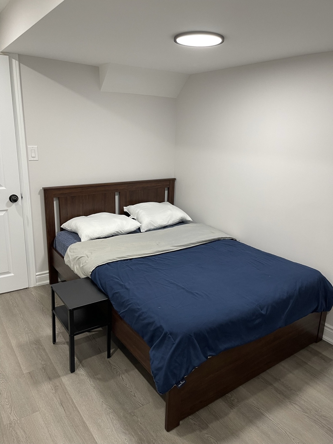 IKEA Songesand Full/Double bed with Luroy slatted base