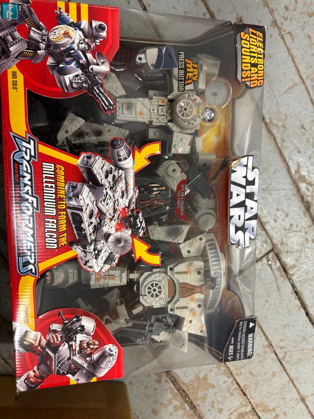 Transformers Star Wars Millennium Falcon Hasbro Action Figure image indicator(2)