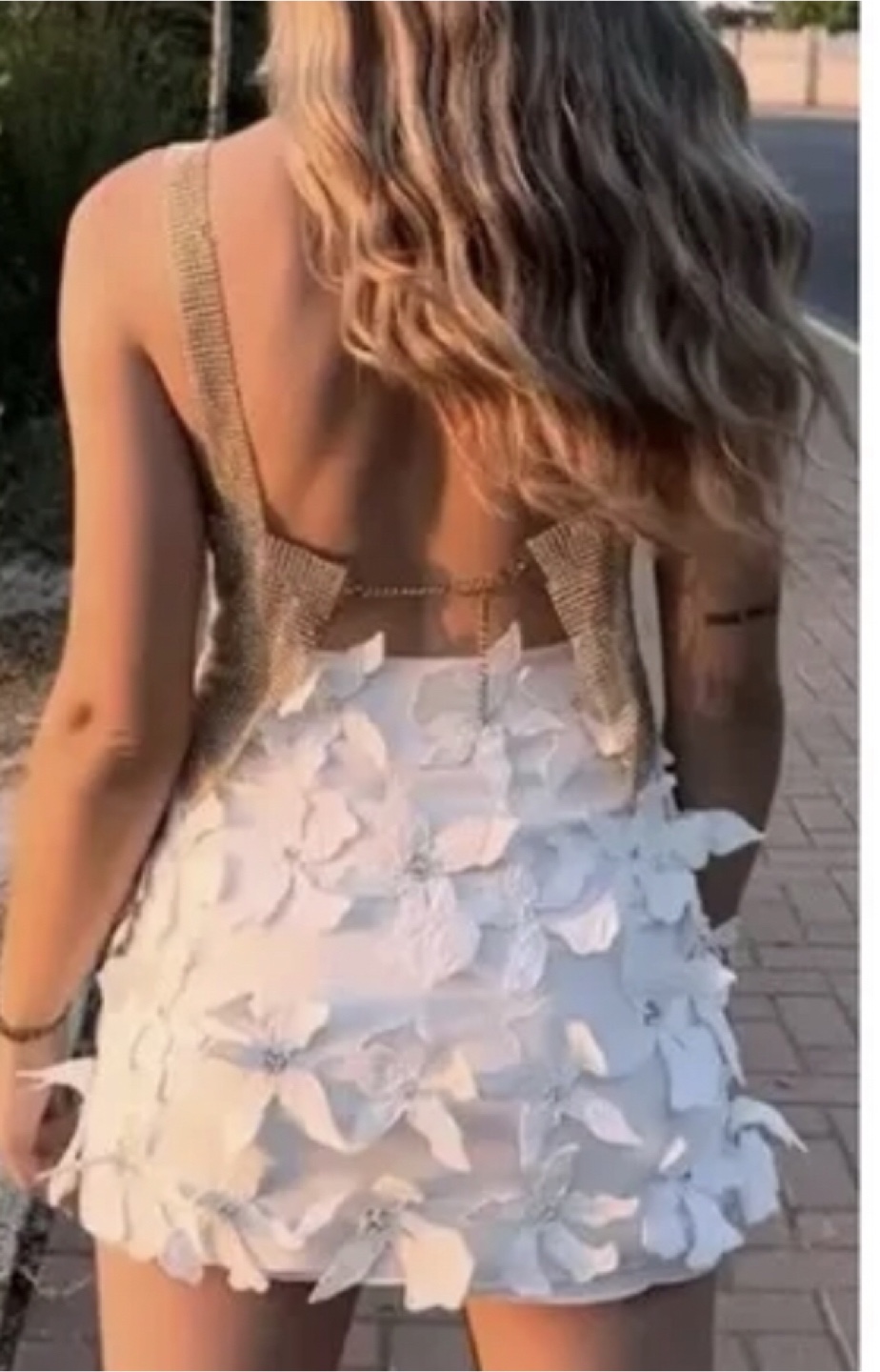 Zara Collection White Embroidered Floral Mini Skirt - photo 2