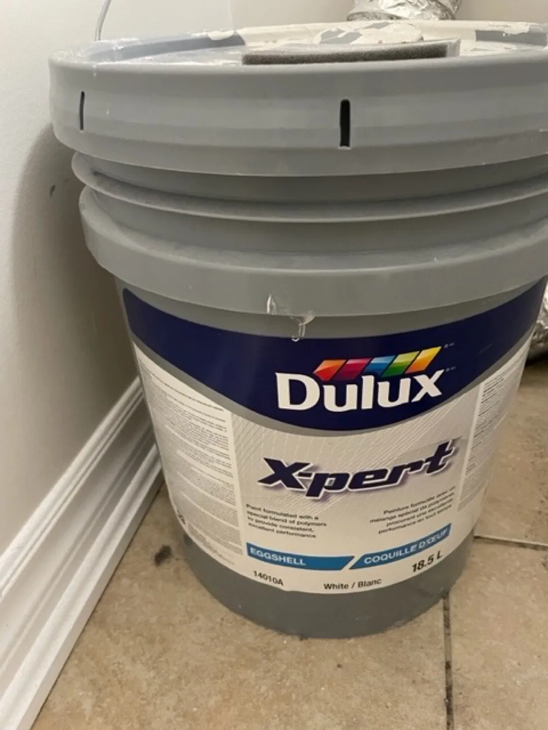 Assorted Paint - Dulux & Sherwin-Williams image indicator(4)