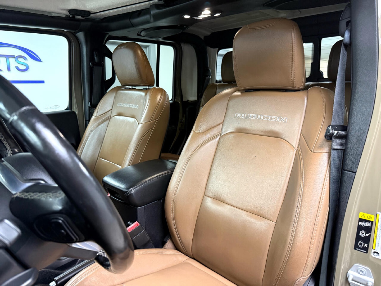 2020 Jeep Gladiator Rubicon - photo 3