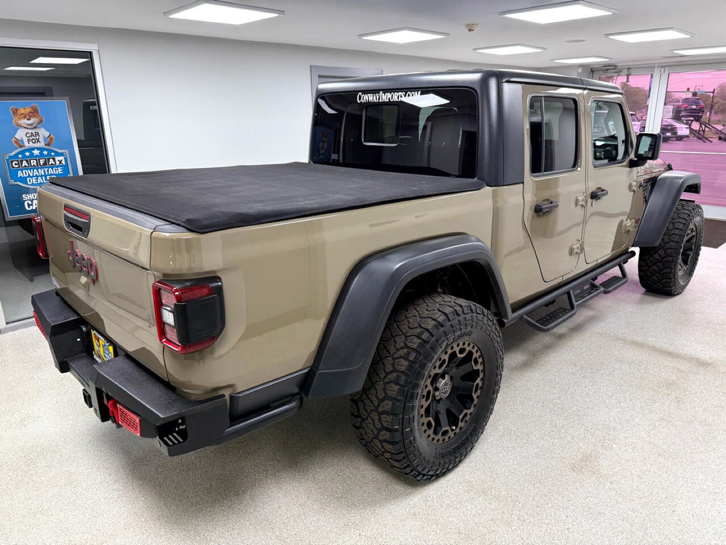 2020 Jeep Gladiator Rubicon - photo 2