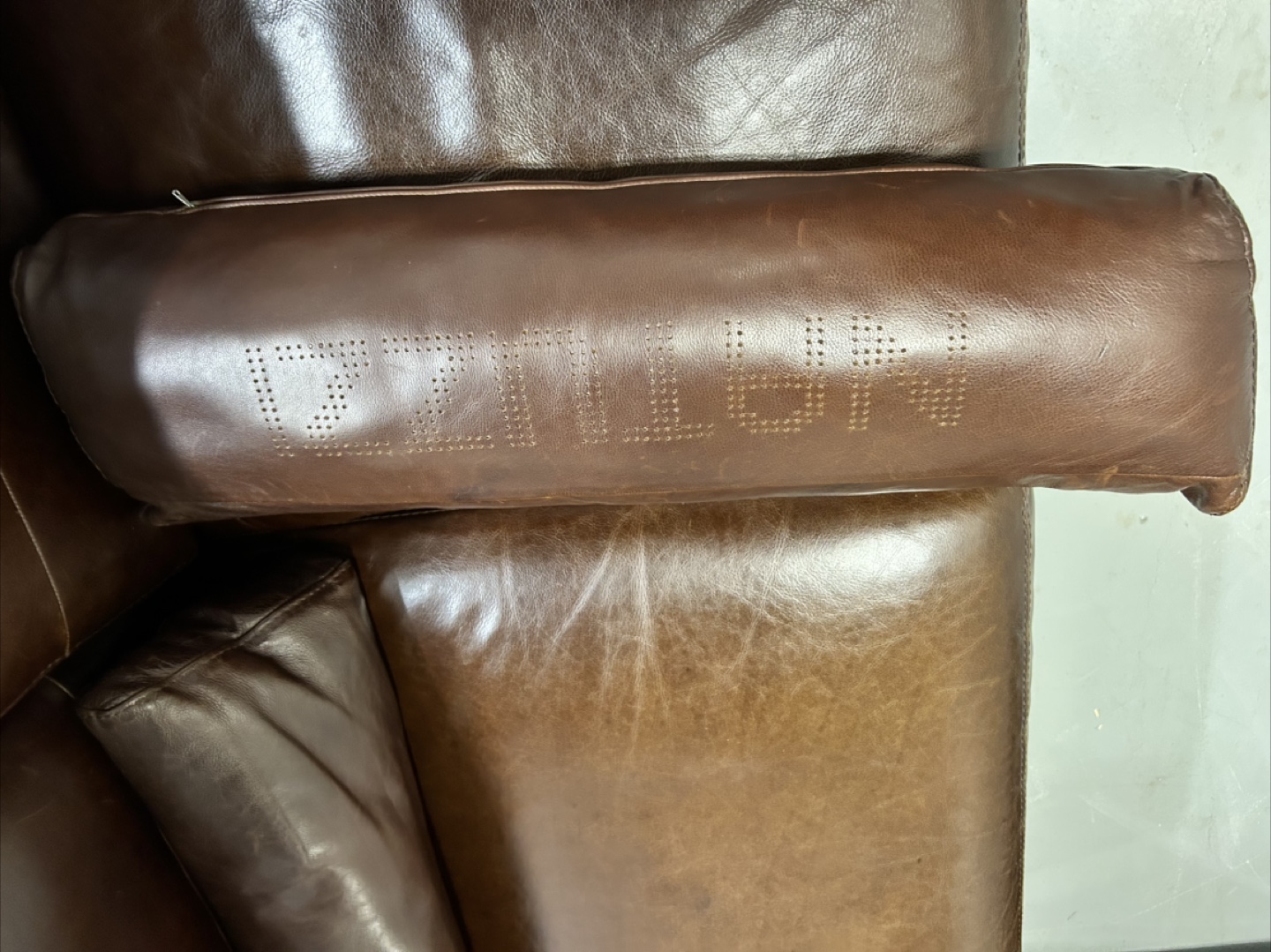 Rare Authentic Natuzzi Premium Leather Loveseat Set - photo 3