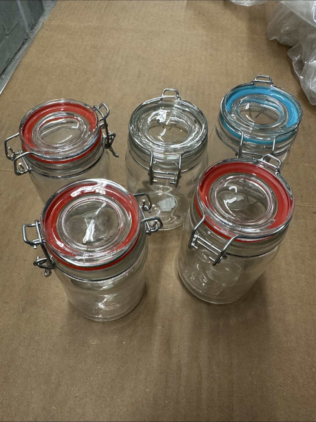 Set of 5 Glass Jars with Metal Clasps - photo 2