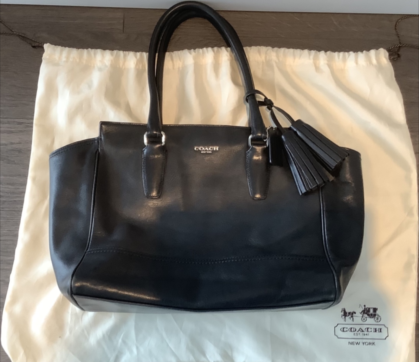 Coach Black Leather Tote Bag with Tassel - photo 3