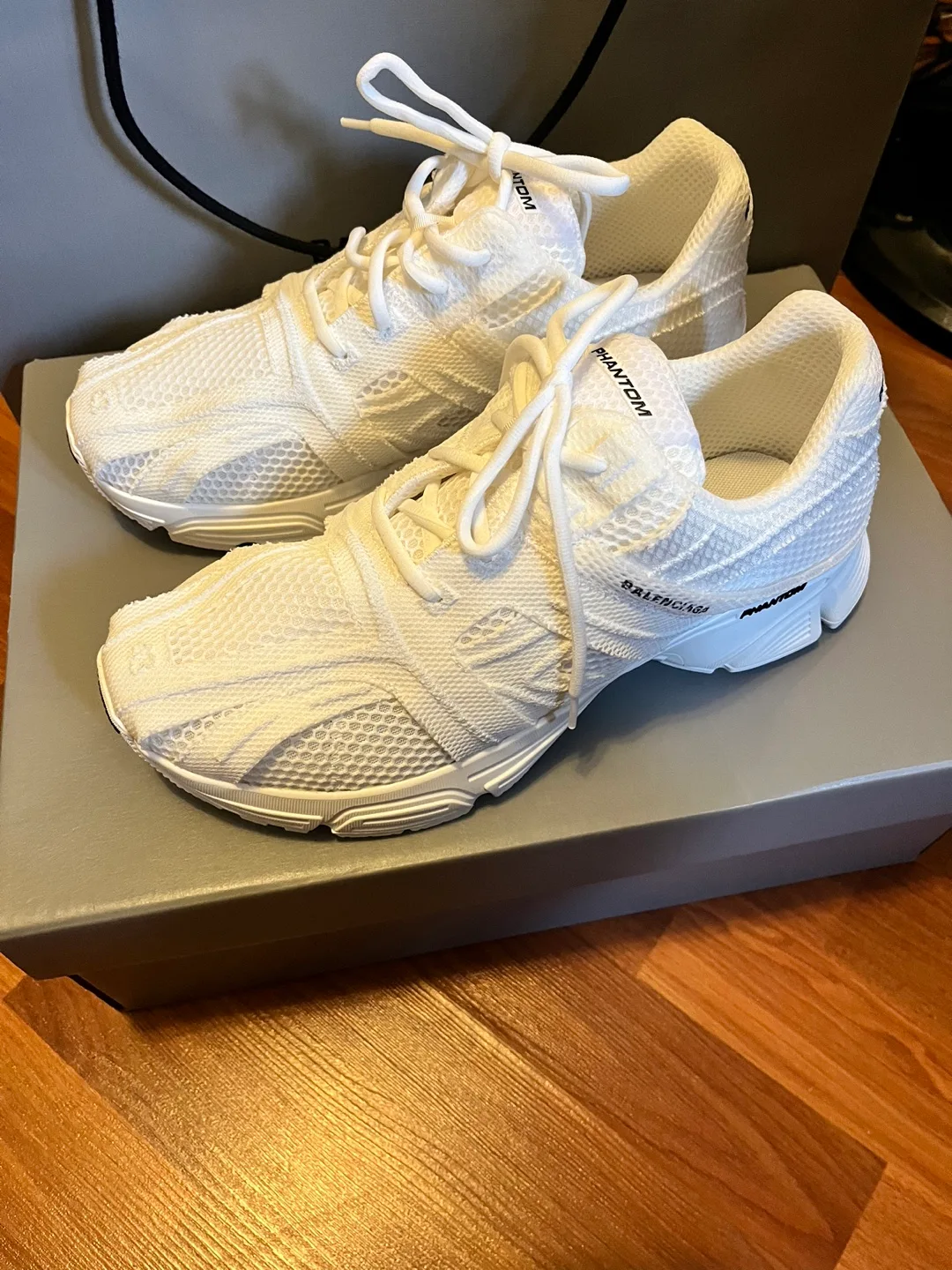 Balenciaga Phantom White Sneakers thumbnail