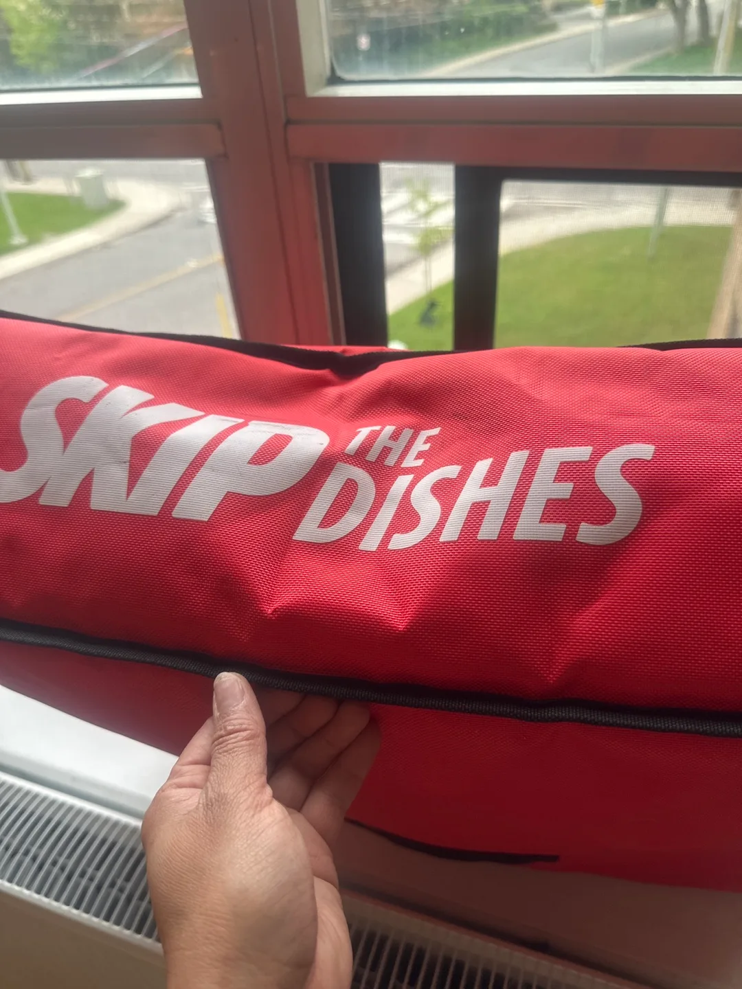 SkipTheDishes Delivery Bag thumbnail