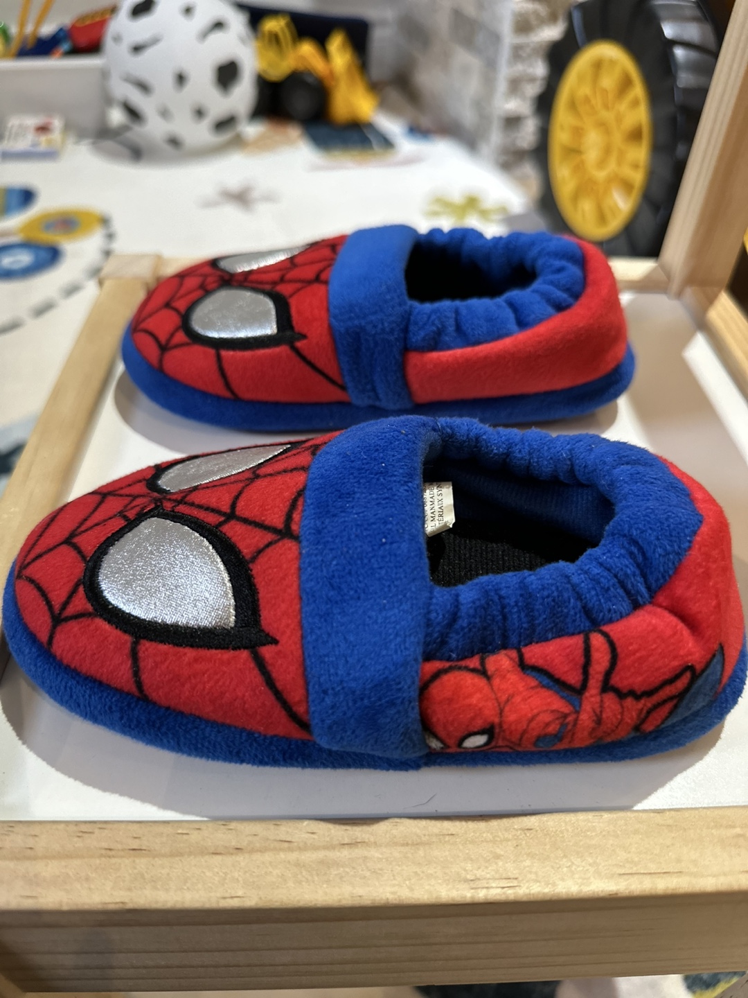Marvel Spider-Man Toddler Slippers Size 9-10 - photo 2
