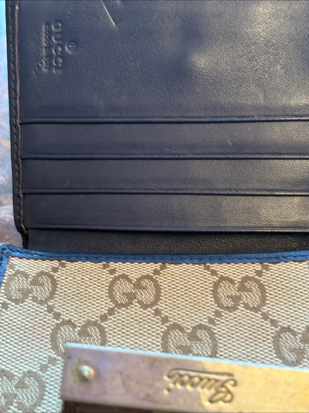 Vintage Gucci GG Canvas Bi-fold Wallet image indicator(4)