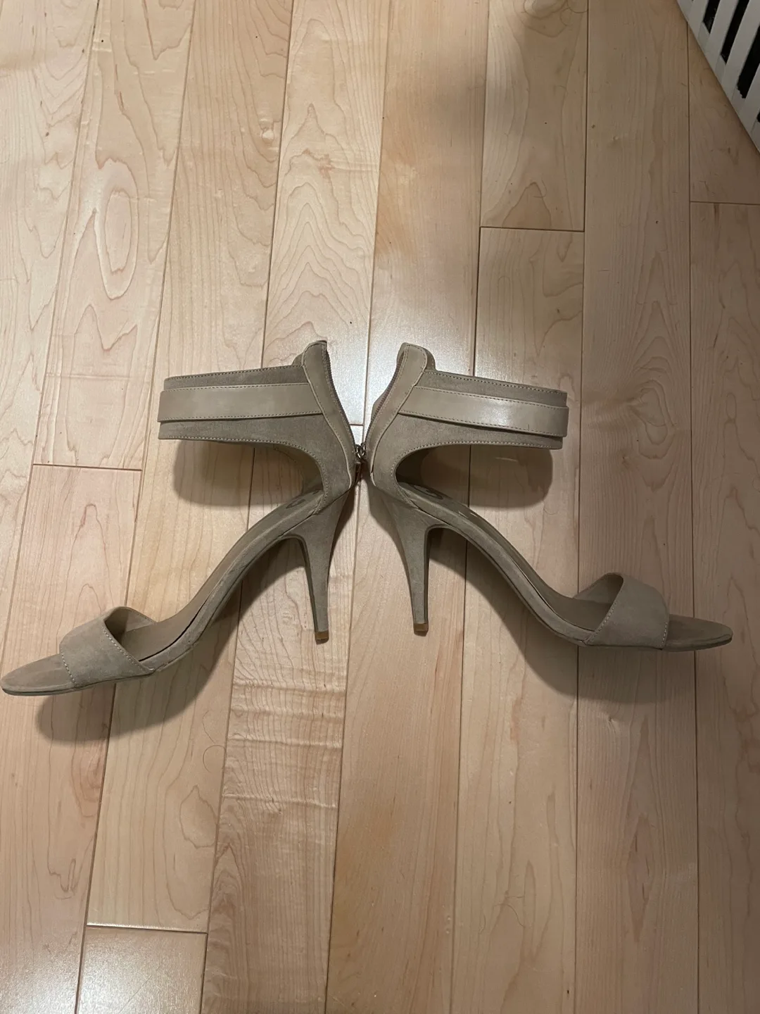 Guess Beige Suede Heels Size 10 image indicator(2)