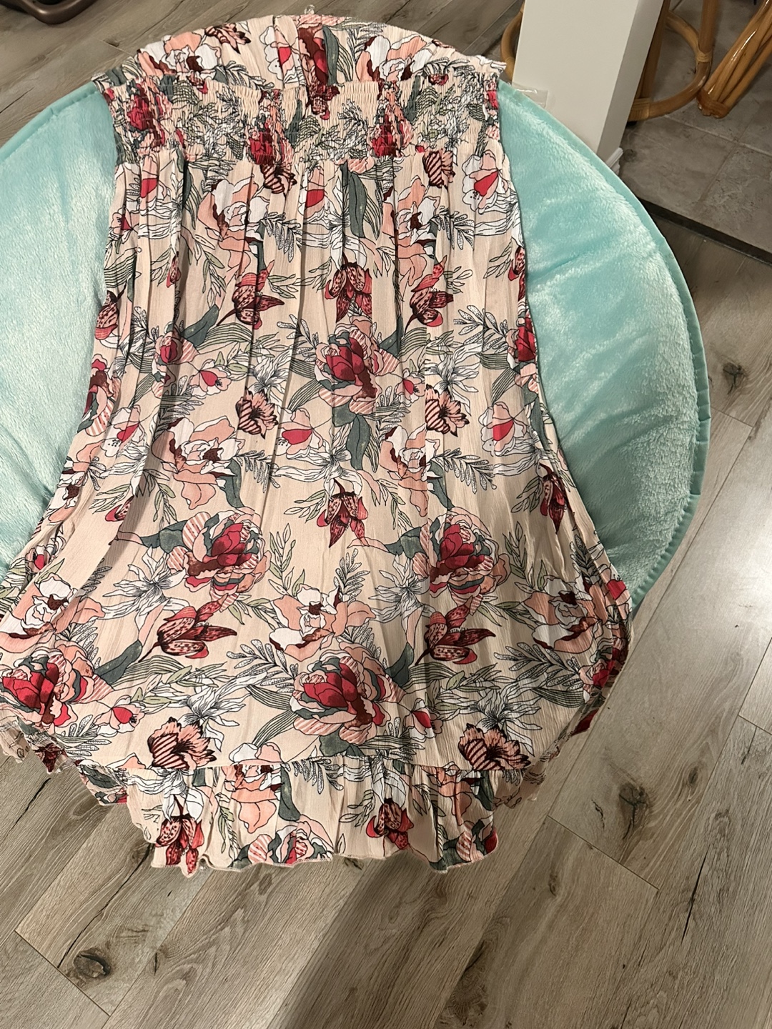Floral midi dress, size medium - photo 4