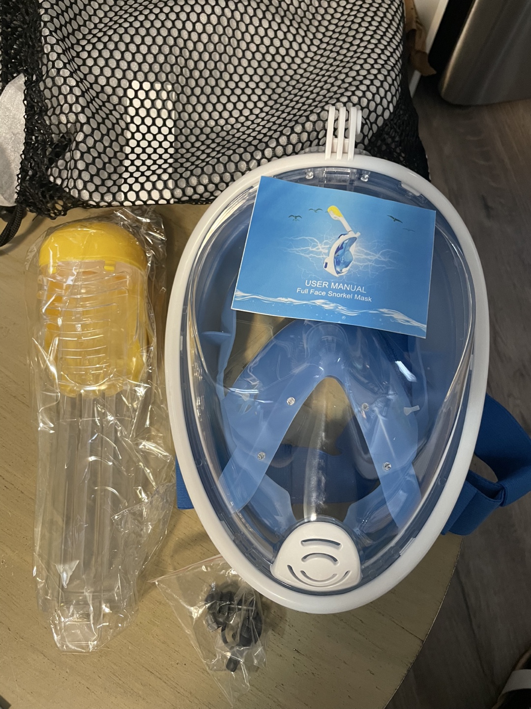 Full Face Snorkel Mask with Dry Top